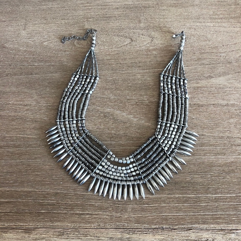 Statement necklace